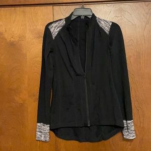 Cabi Women’s Reversible Workout Jacket EUC SMALL